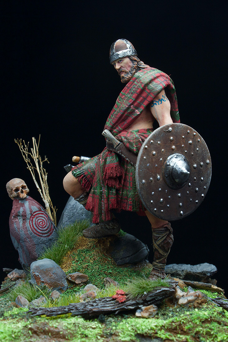 Figures: Highlander, 12-13th A.D., photo #5