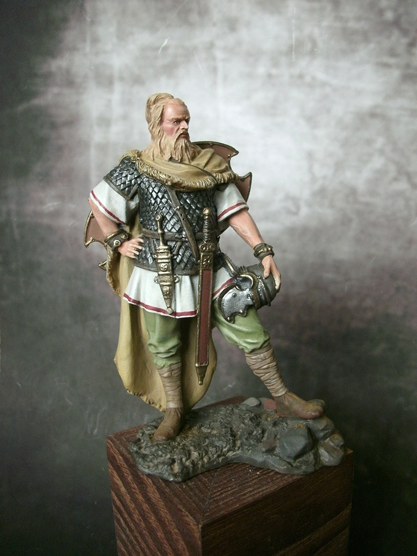 Figures: Marcomanic noble warrior, 1-2A.D., photo #8