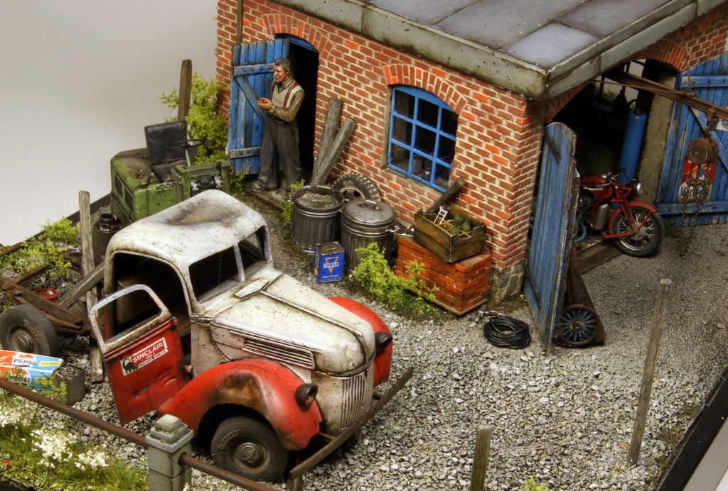 Dioramas and Vignettes: Ford and others, photo #1