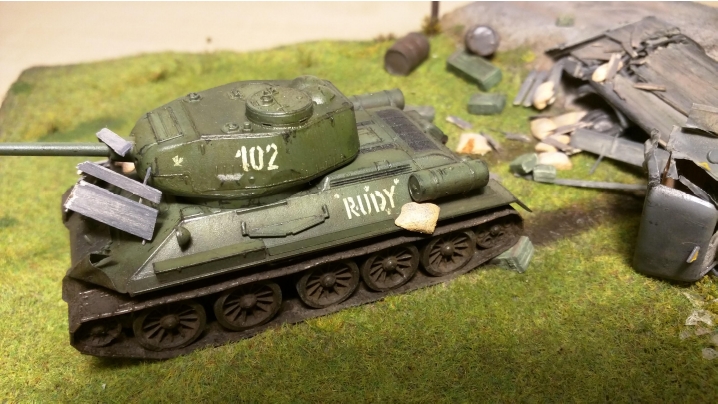 Dioramas and Vignettes: Four tankmen and dog. Betting with Death, photo #13
