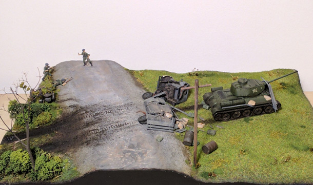 Dioramas and Vignettes: Four tankmen and dog. Betting with Death