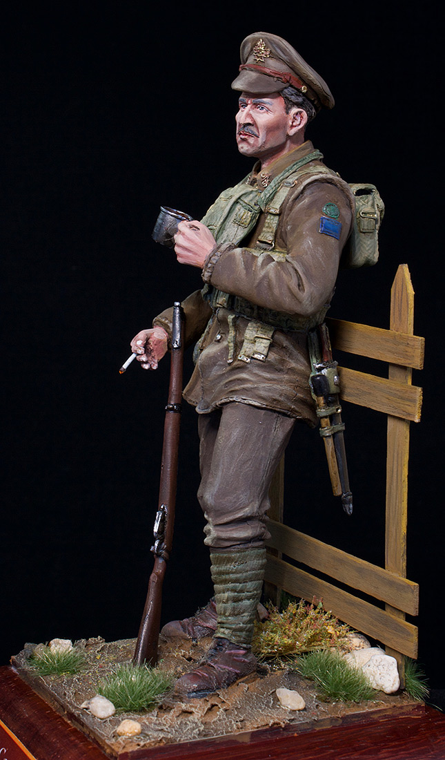 Figures: Canadian trooper, WWI, photo #3