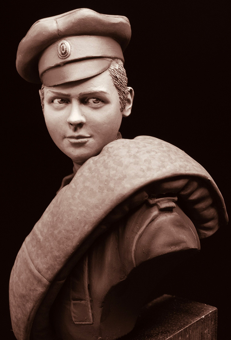 Figures: Female death battalion trooper, 1917, photo #11