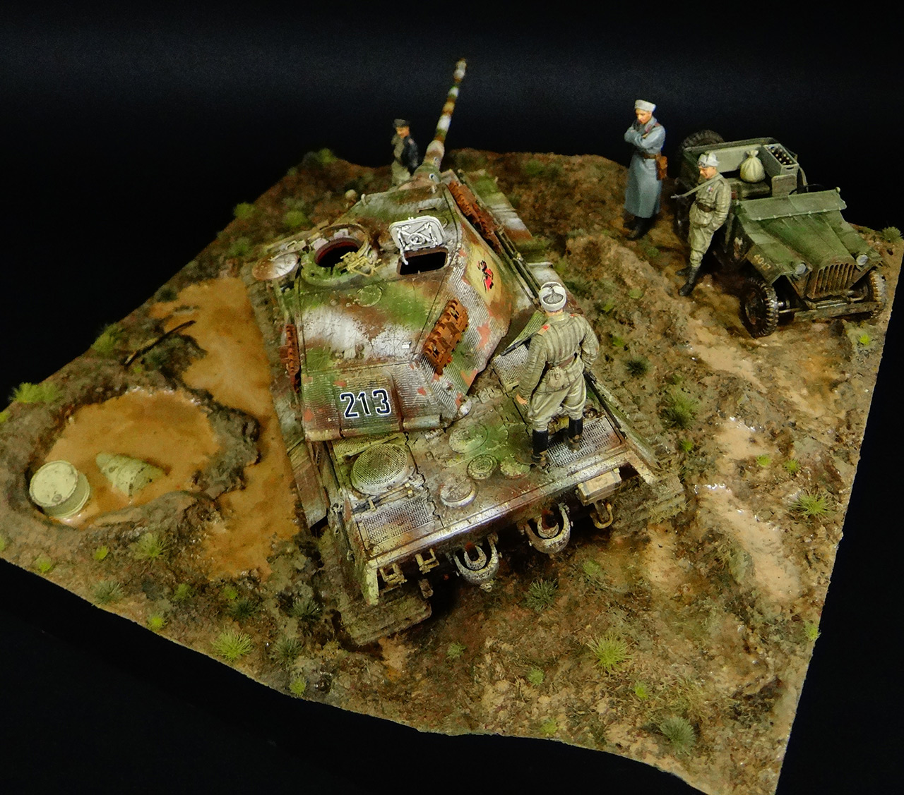 Dioramas and Vignettes: King Tiger, photo #3