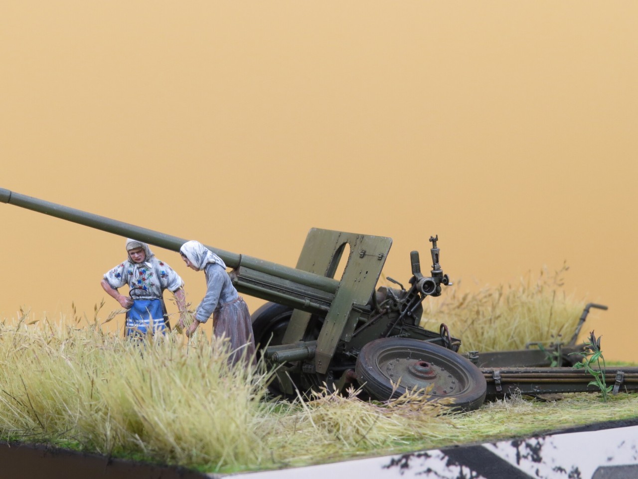 Dioramas and Vignettes: The Harvest, photo #6