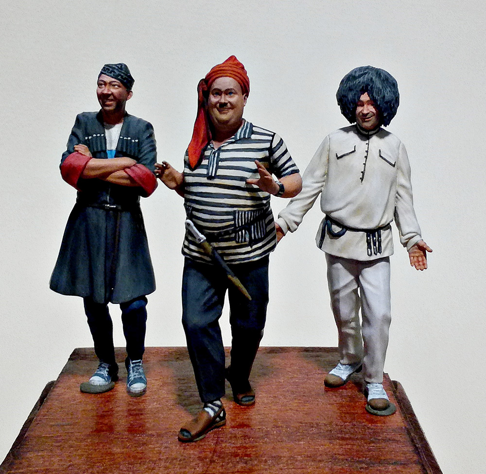 Figures: Friends of the loving mountainman, photo #1
