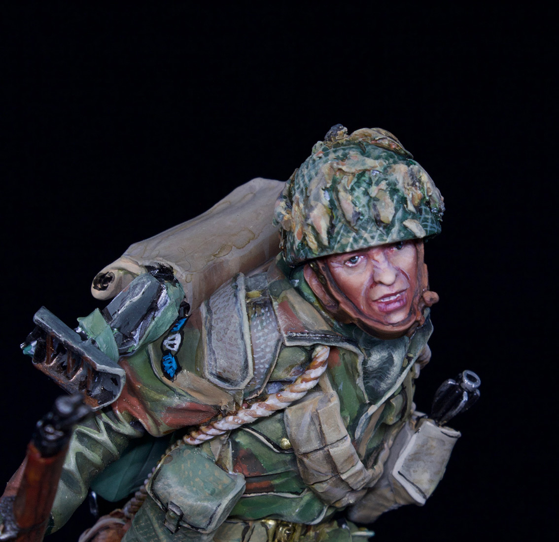 Figures: British paratrooper, photo #17