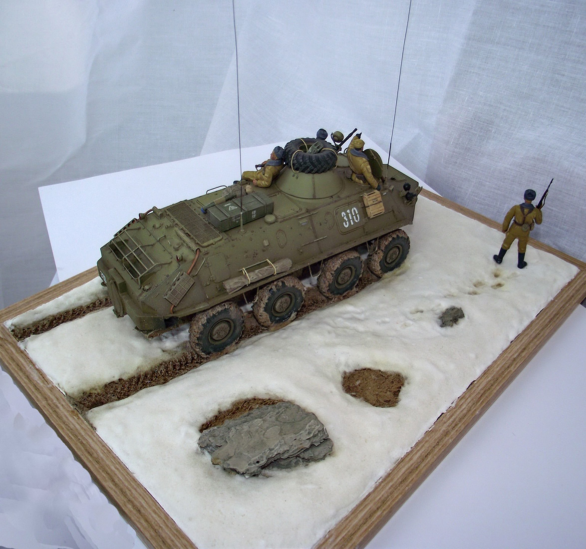 Dioramas and Vignettes: Within the 100-kilometers zone, photo #7