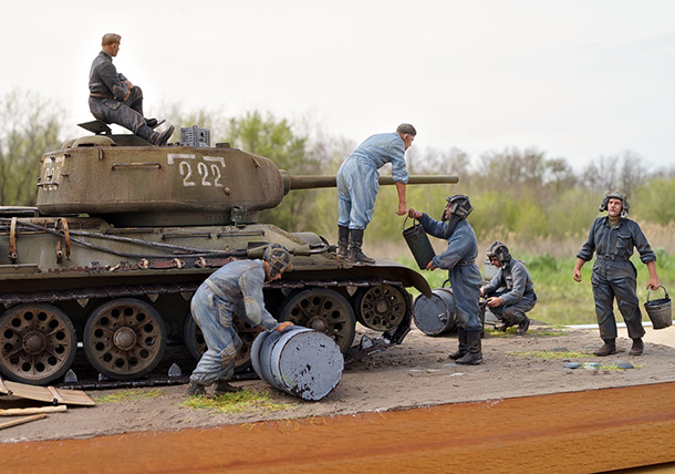 Dioramas and Vignettes: Tank refueling