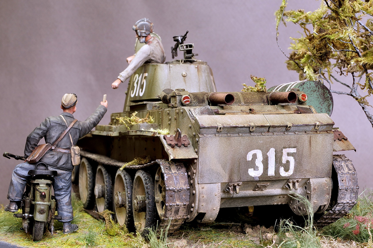Dioramas and Vignettes: Message delivery. Manchuria, August 1945, photo #6
