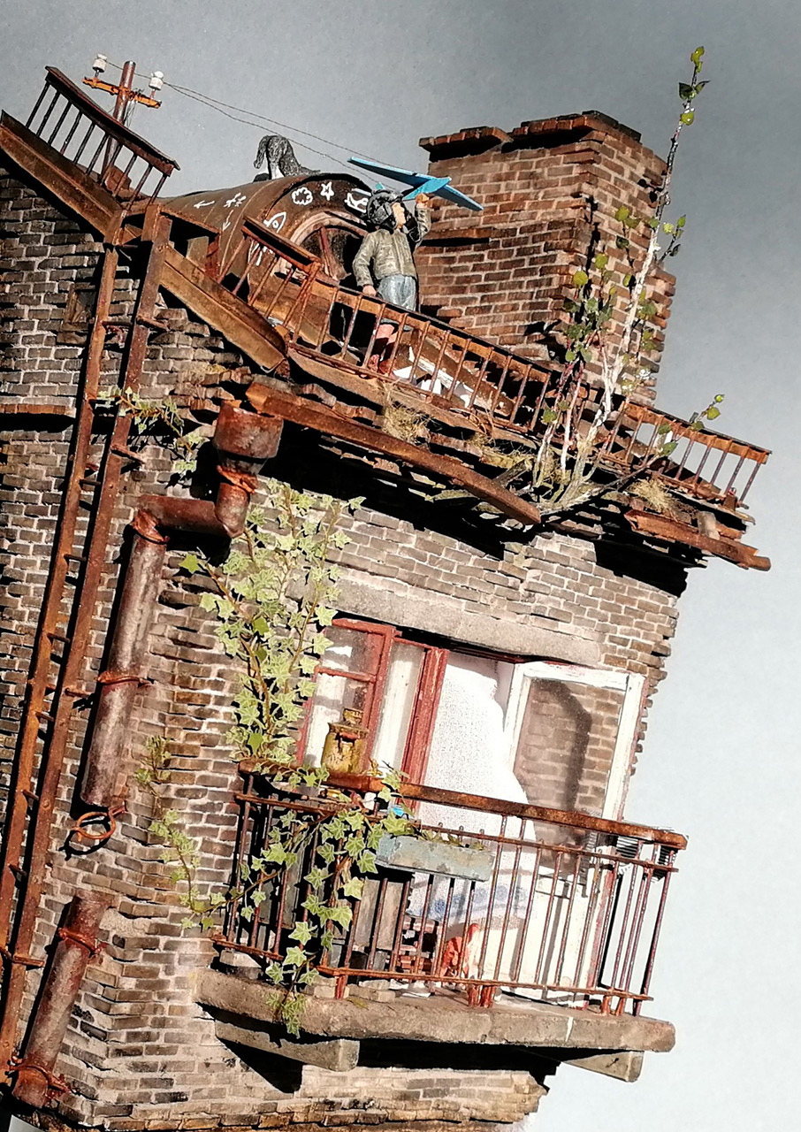 Dioramas and Vignettes: Old roof in the spring, photo #18