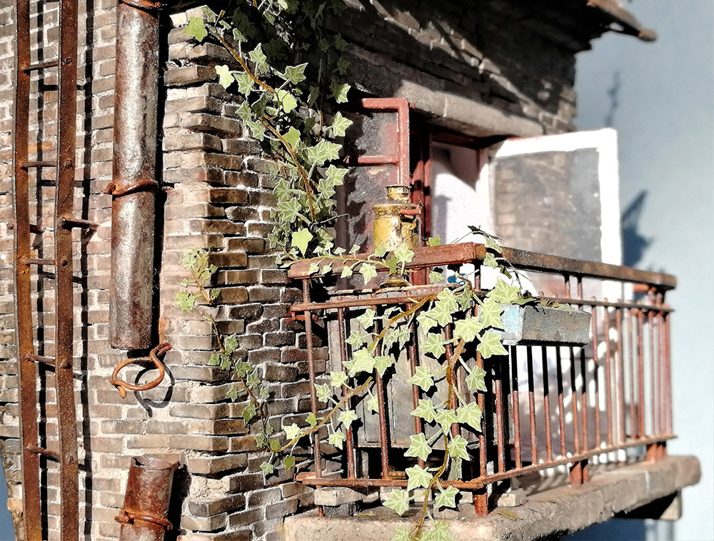 Dioramas and Vignettes: Old roof in the spring, photo #5