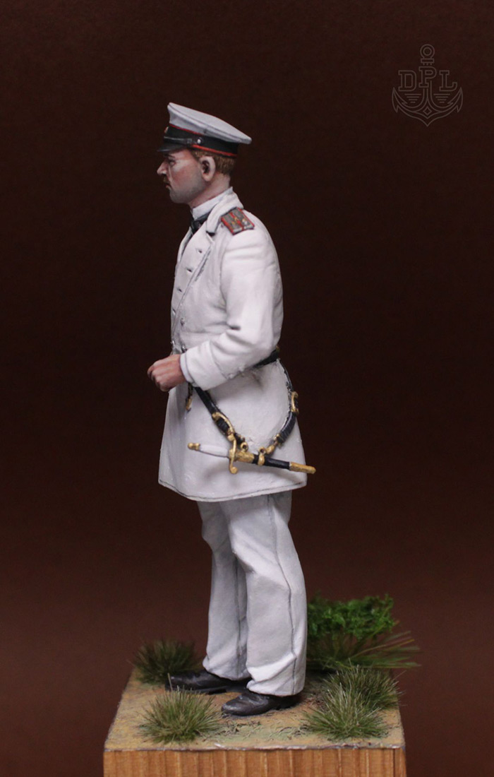 Figures: Lieutenant, Navy Engineer Corps, 1871-84, photo #7