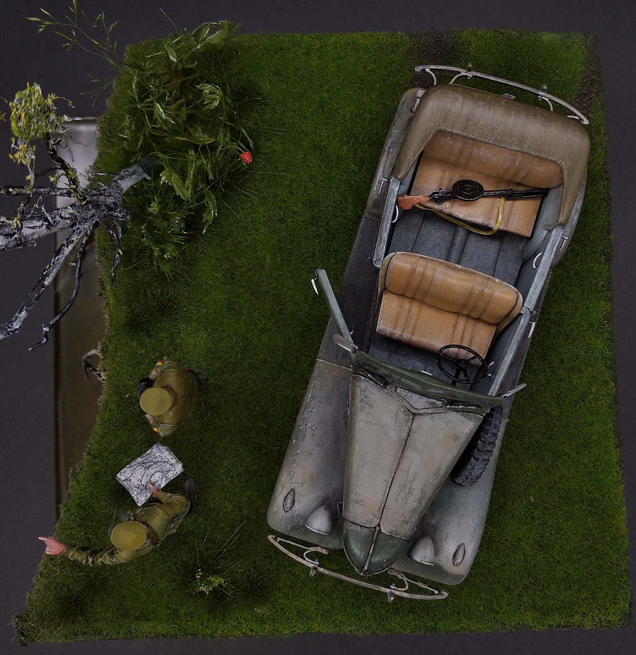 Dioramas and Vignettes: The Cliff, photo #10