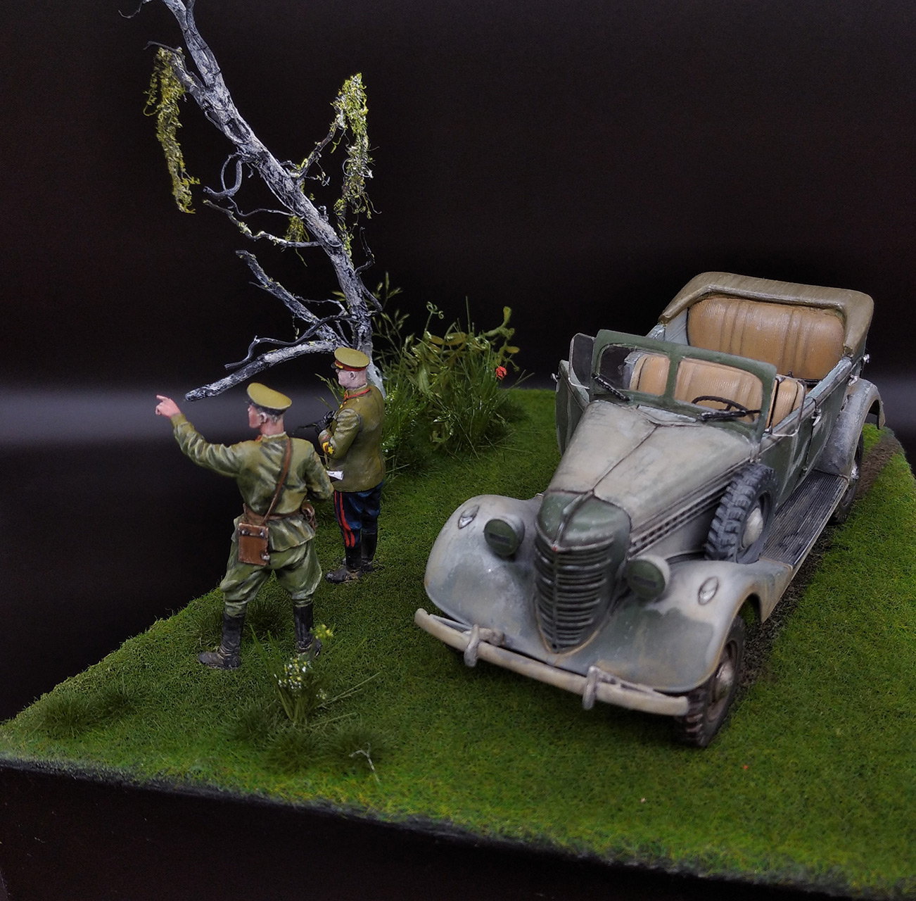 Dioramas and Vignettes: The Cliff, photo #4