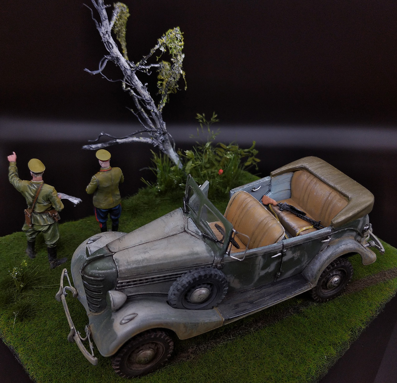 Dioramas and Vignettes: The Cliff, photo #5