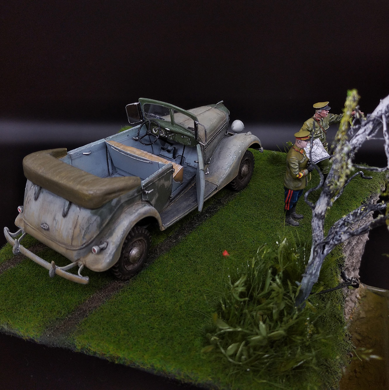 Dioramas and Vignettes: The Cliff, photo #7