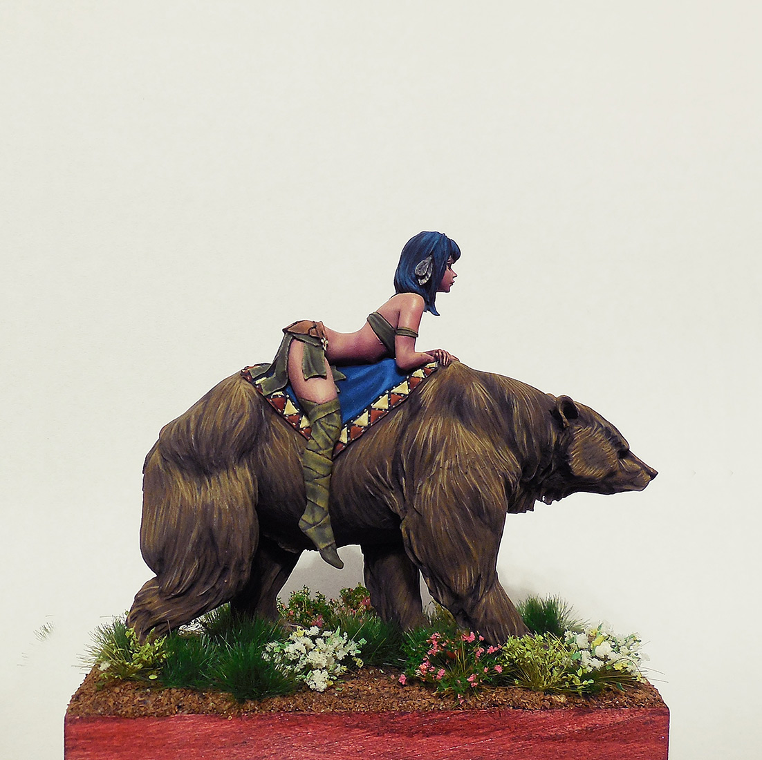 Miscellaneous: Bear rider, photo #2