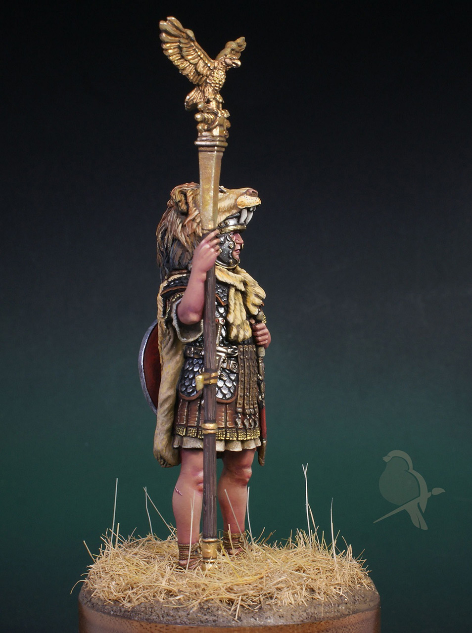 Figures: Roman legion aquilifer, I-II AD, photo #3