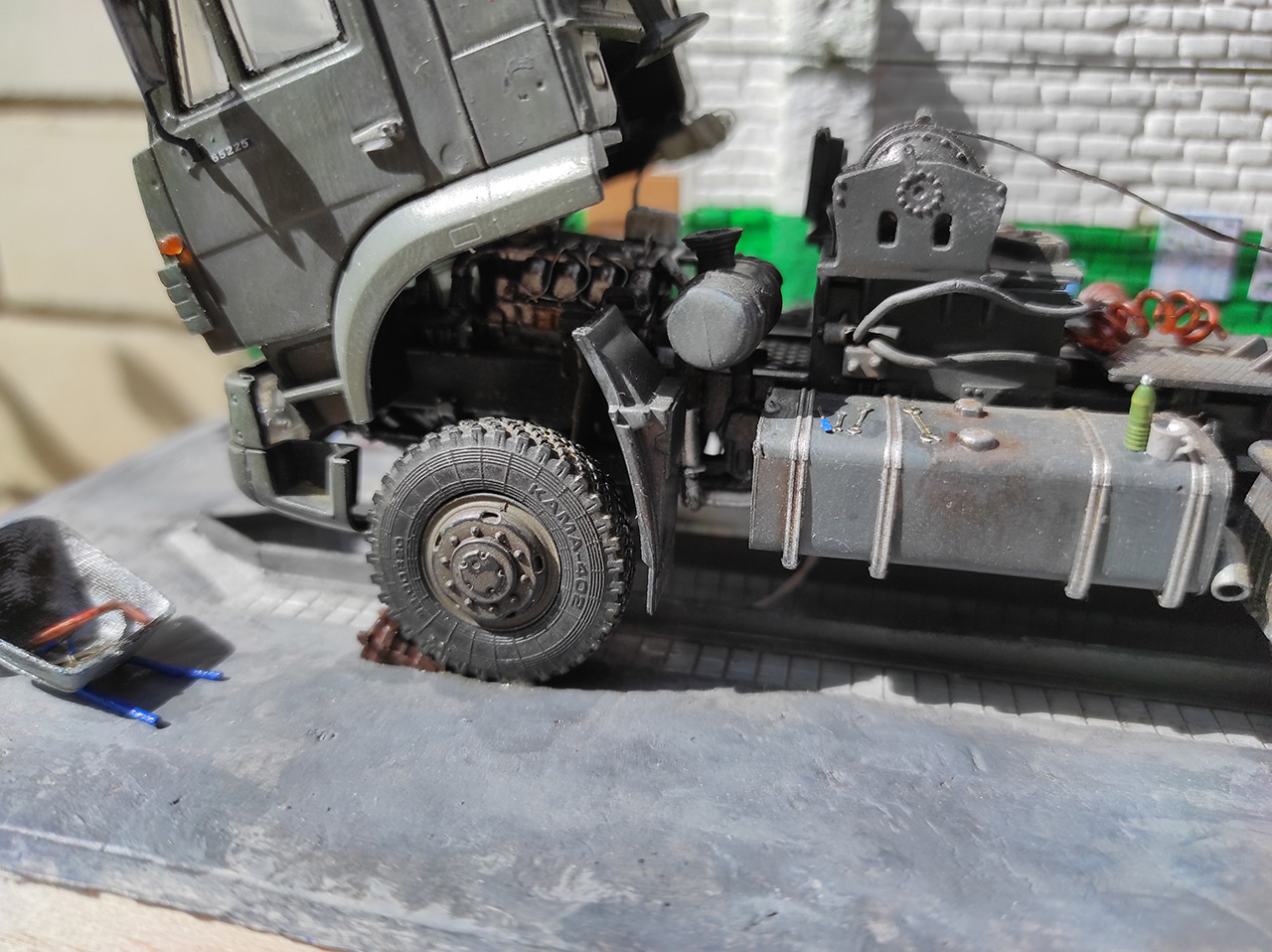 Dioramas and Vignettes: In the garage, photo #11