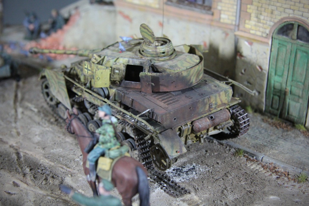 Dioramas and Vignettes: Hans, have we been here before? , photo #12