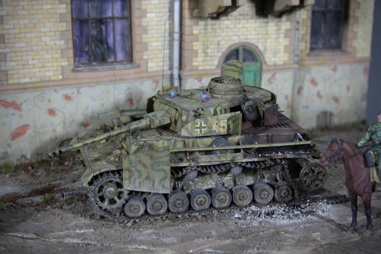 Dioramas and Vignettes: Hans, have we been here before? , photo #17