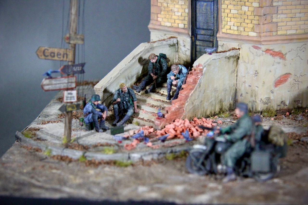 Dioramas and Vignettes: Hans, have we been here before? , photo #18
