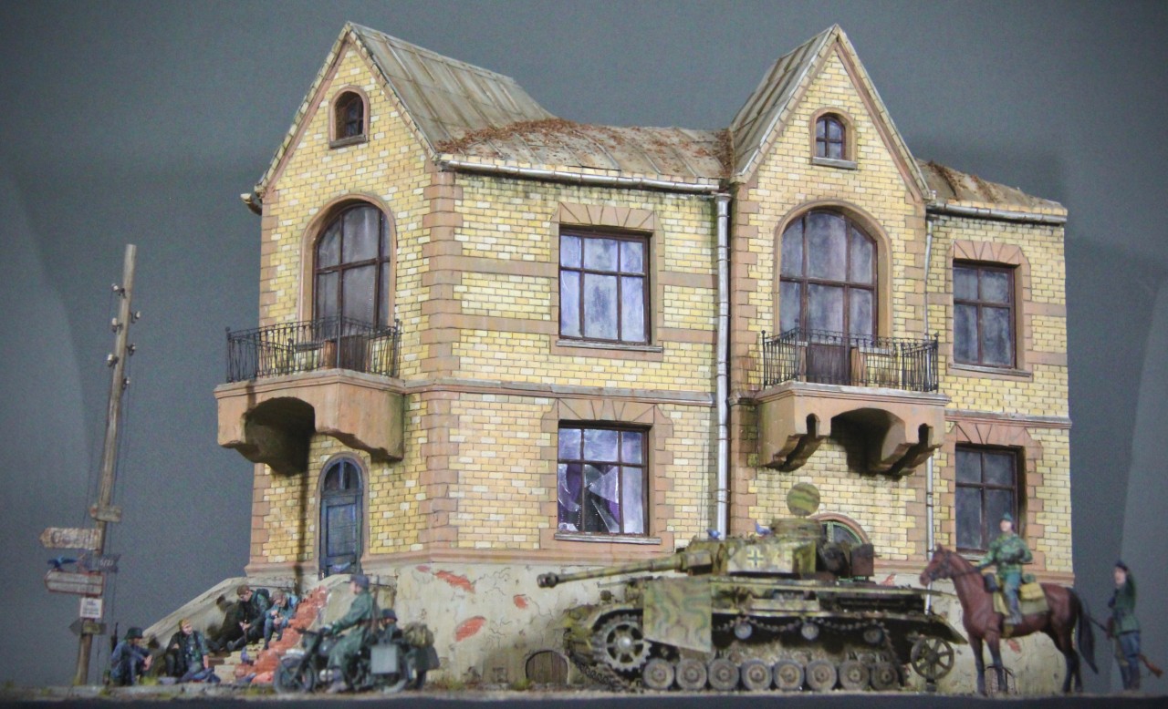 Dioramas and Vignettes: Hans, have we been here before? , photo #4