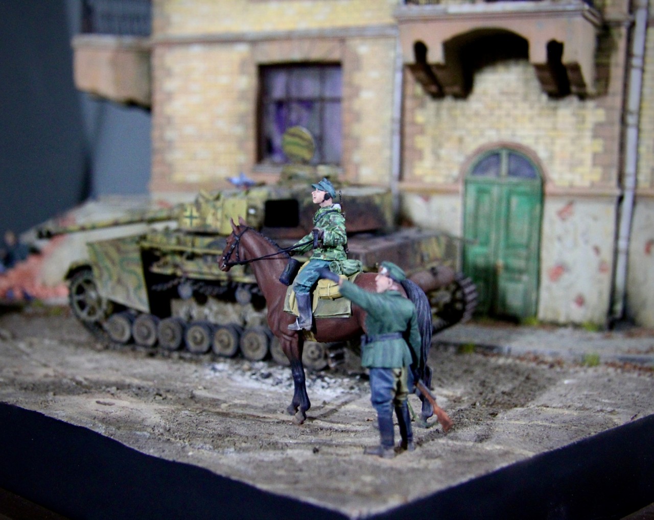 Dioramas and Vignettes: Hans, have we been here before? , photo #7