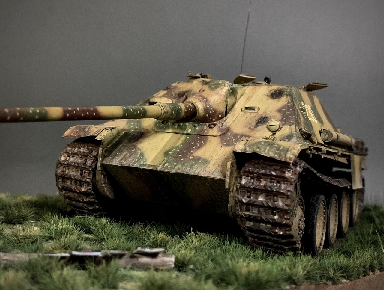 Dioramas and Vignettes: Jagdpanther G2 Sd.Kfz. 173, photo #21
