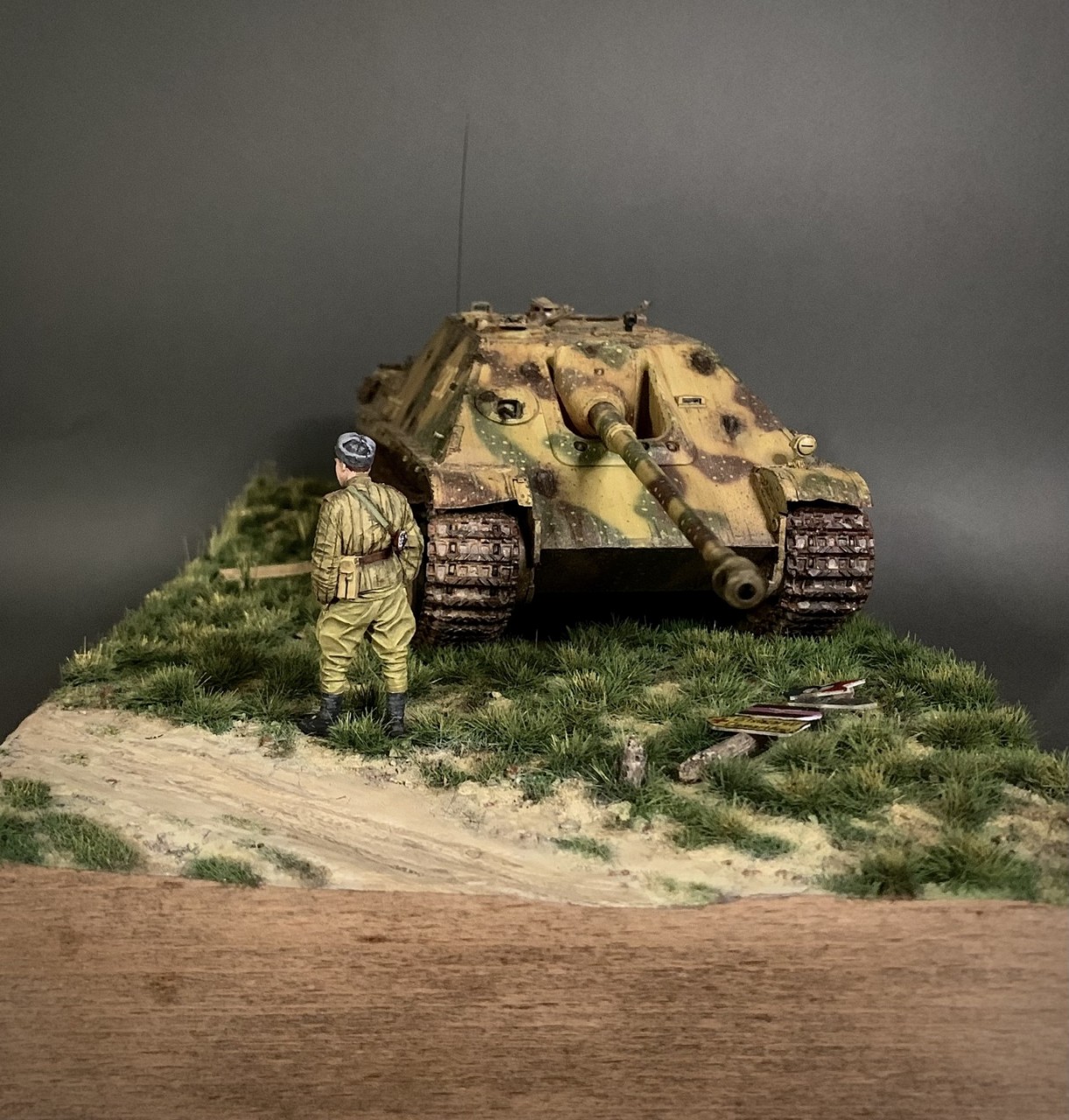 Dioramas and Vignettes: Jagdpanther G2 Sd.Kfz. 173, photo #23