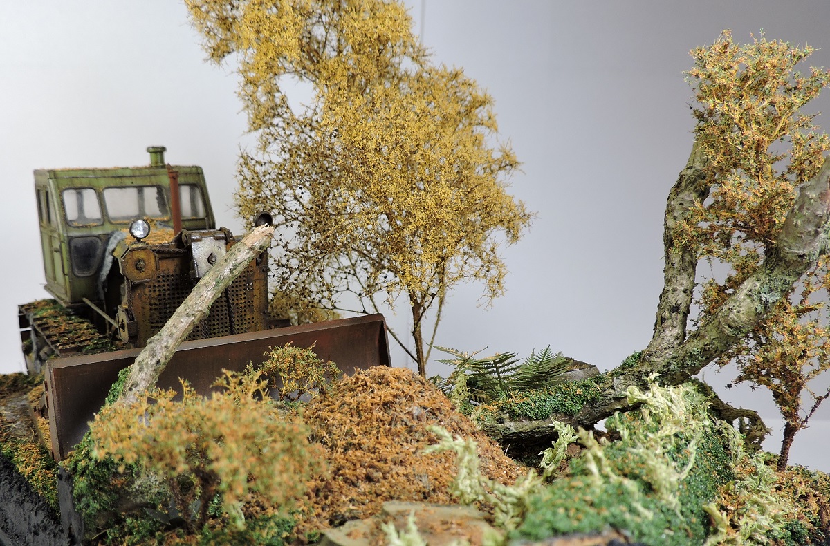 Dioramas and Vignettes: T-100M tractor, photo #11