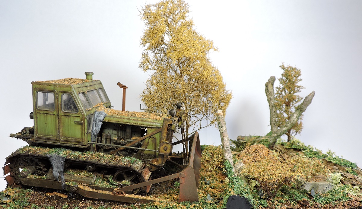 Dioramas and Vignettes: T-100M tractor, photo #7