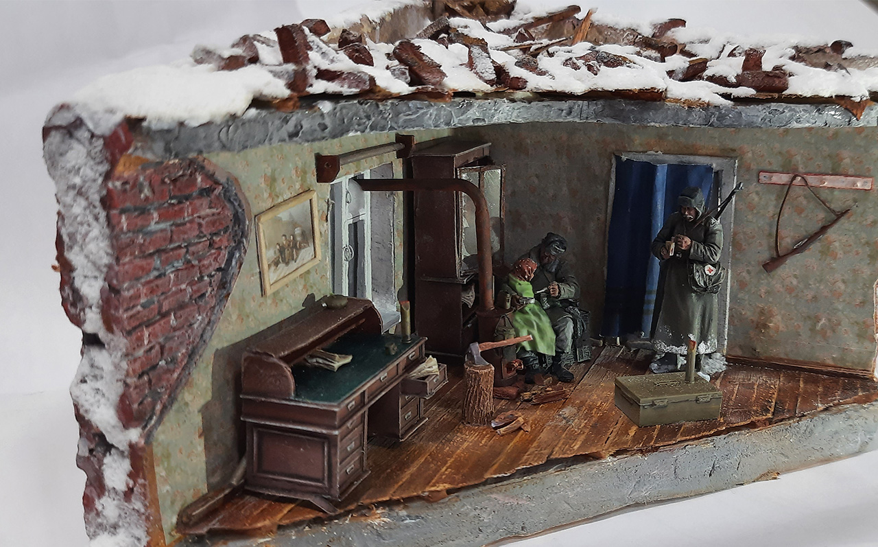 Dioramas and Vignettes: The Lunch, photo #3