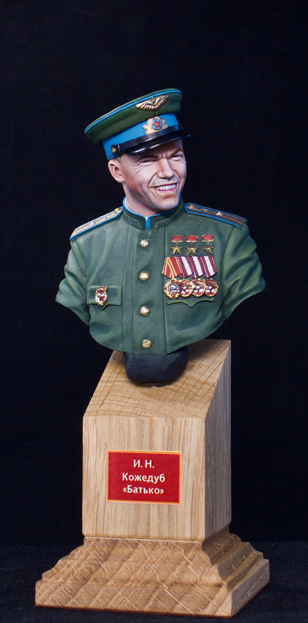 Figures: Ivan Kozhedub, photo #3