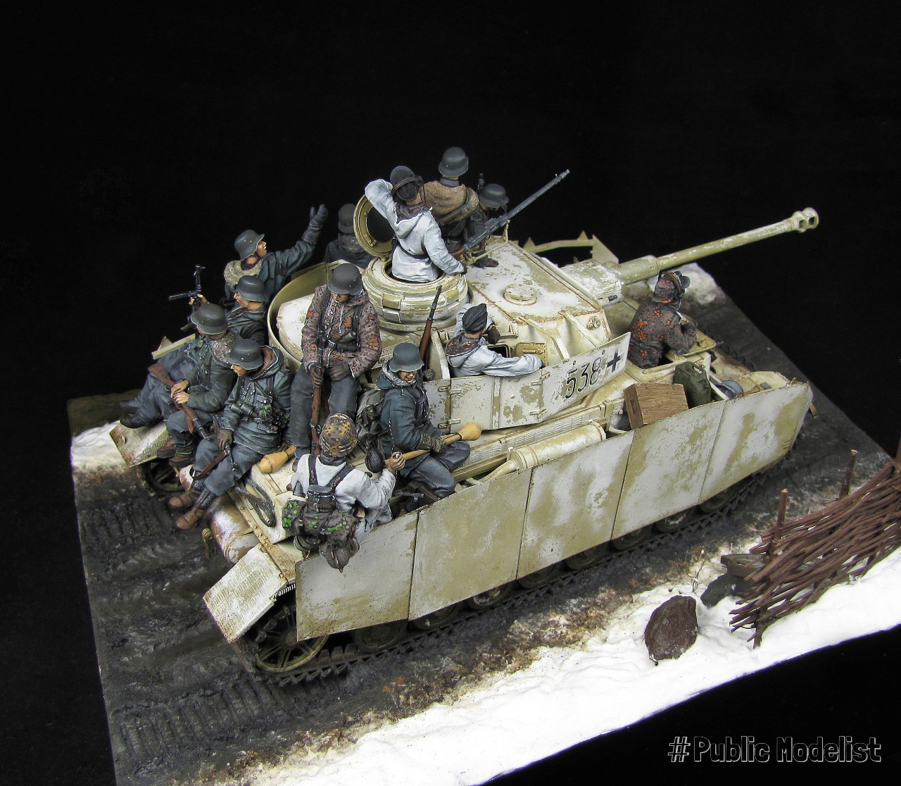 Dioramas and Vignettes: Mud time, photo #5