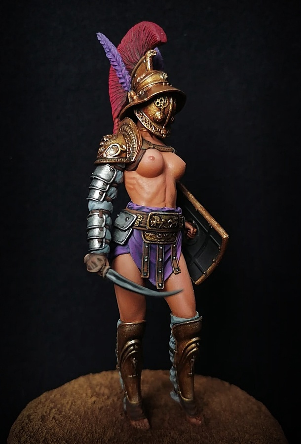 Figures: The Gladiatrix, photo #4