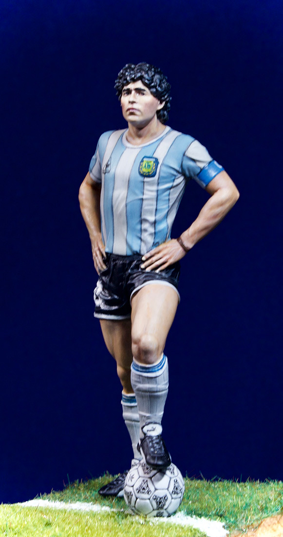 Figures: Diego Maradona, photo #12