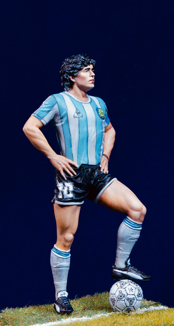 Figures: Diego Maradona, photo #8