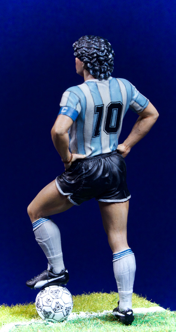 Figures: Diego Maradona, photo #9