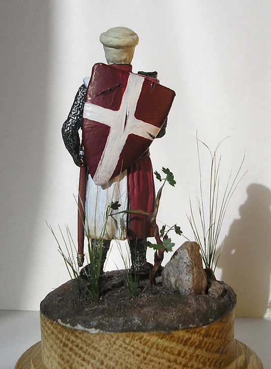 Figures: Knight, 13th century, photo #4