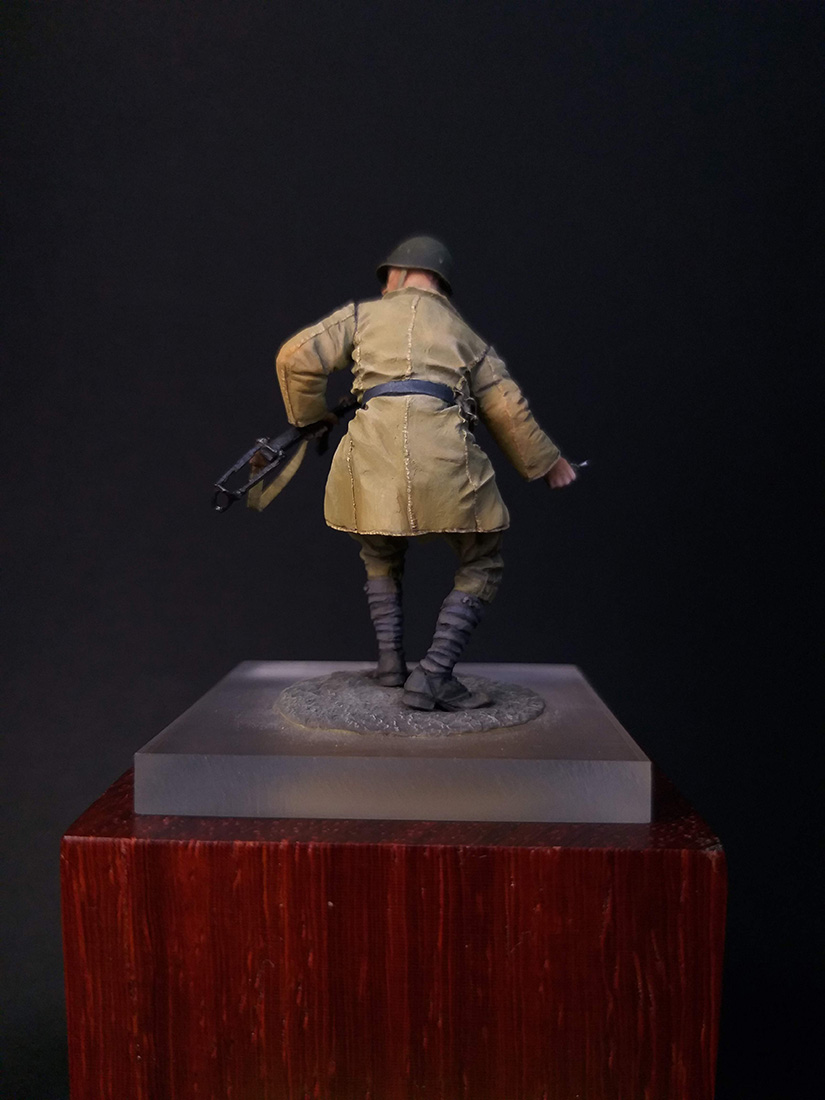 Figures: Soviet infantryman with PPS and F1, photo #6