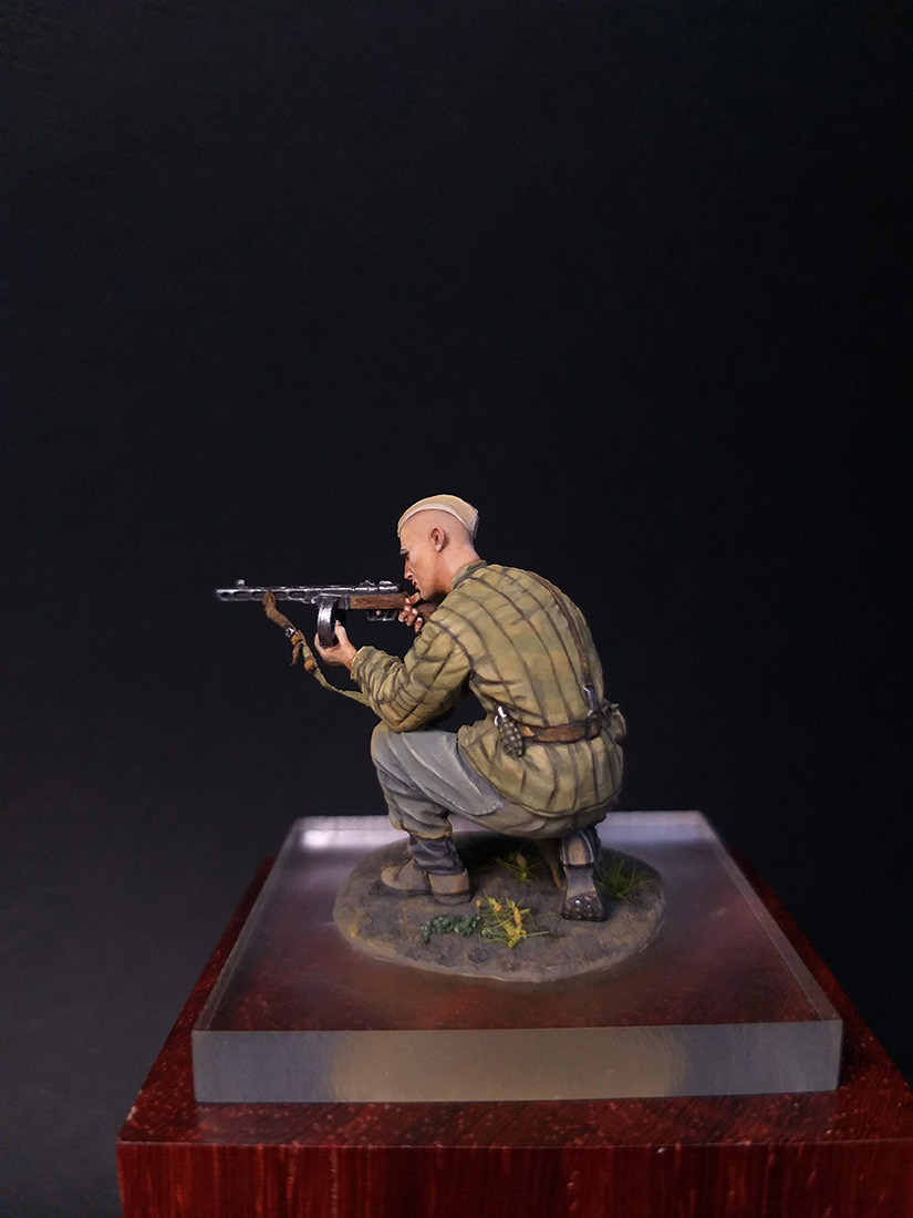 Figures: Soviet scout, photo #7