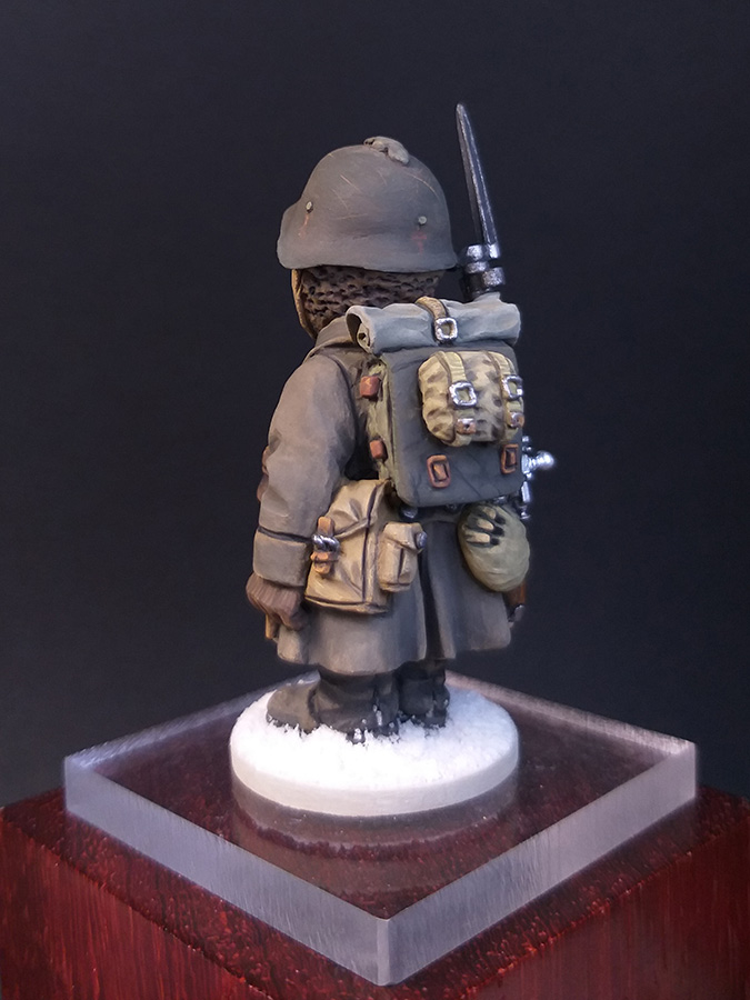Miscellaneous: Red Army trooper in winter uniform, photo #6