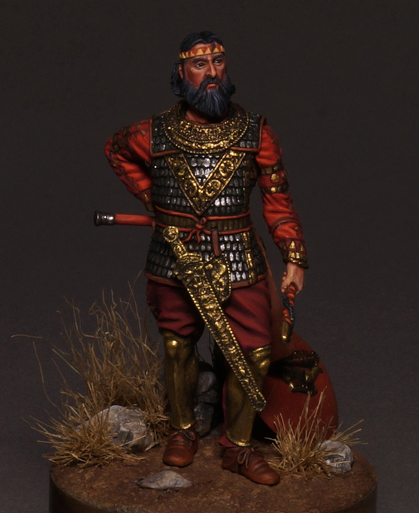 Figures: Scythian tsar