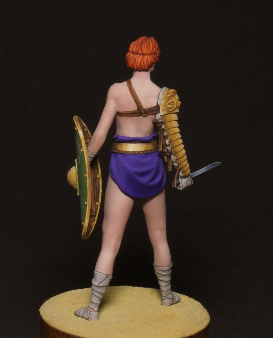 Figures: The Gladiatress, photo #4