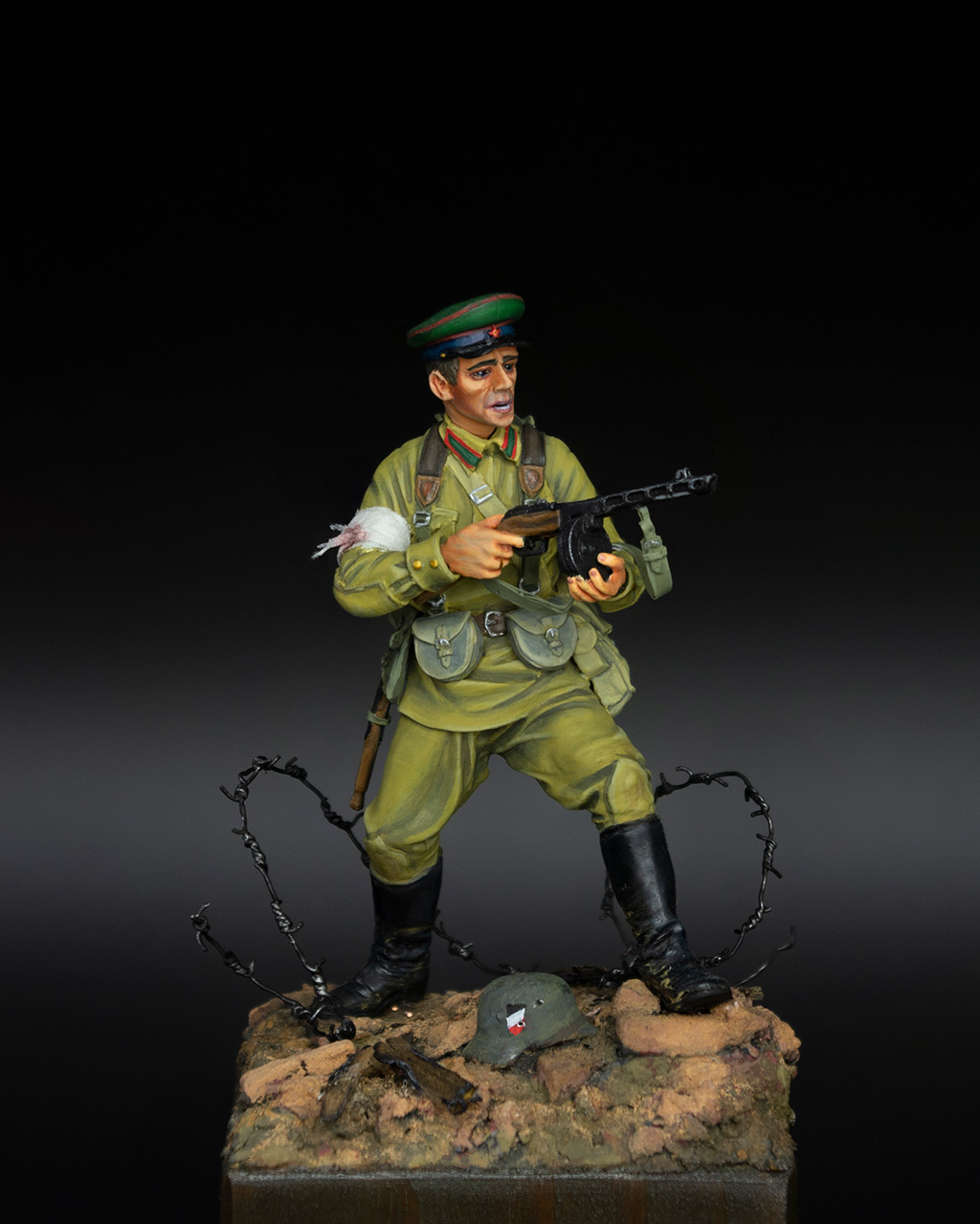 Figures: Soviet board guard, WW2, photo #2