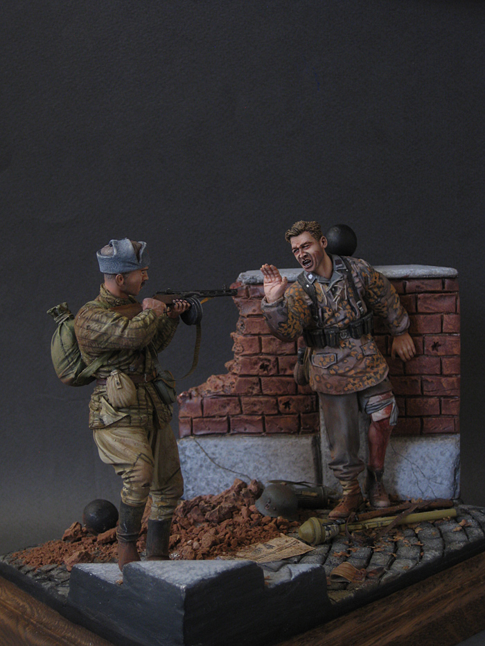 Dioramas and Vignettes: Hаnde hoch!, photo #4