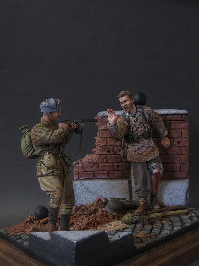 Dioramas and Vignettes: Hаnde hoch!, photo #4