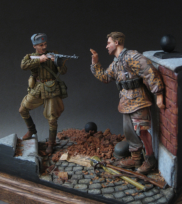 Dioramas and Vignettes: Hаnde hoch!